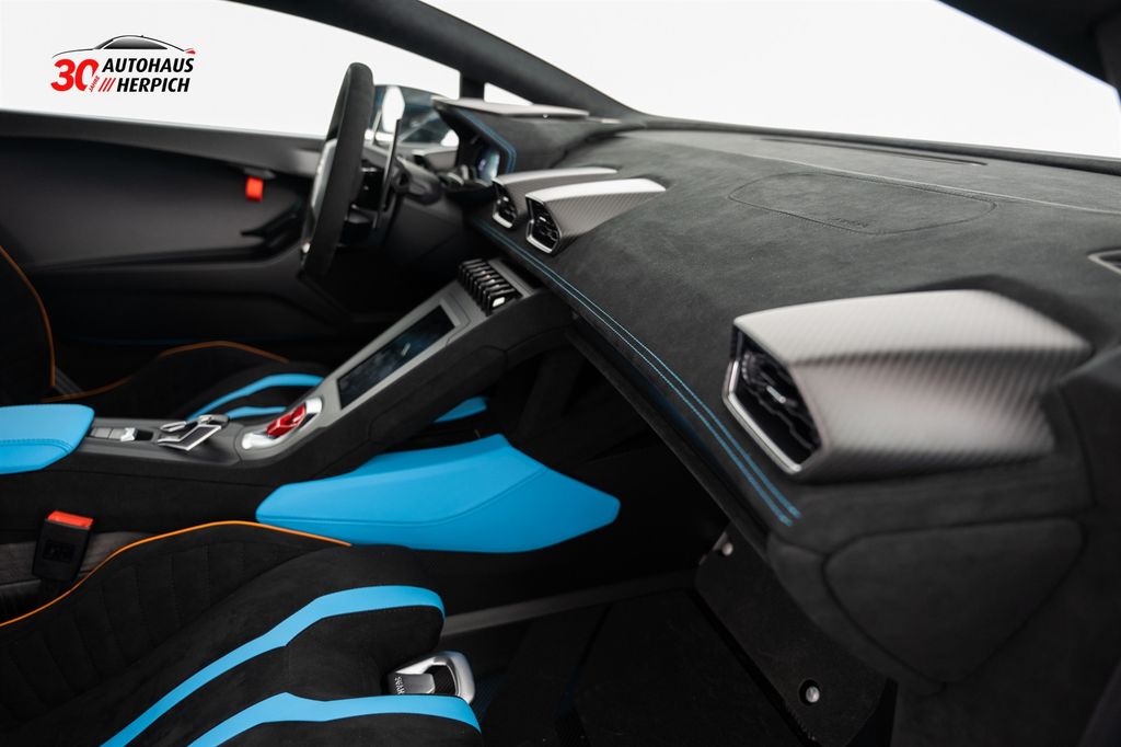 Lamborghini Huracán 2021