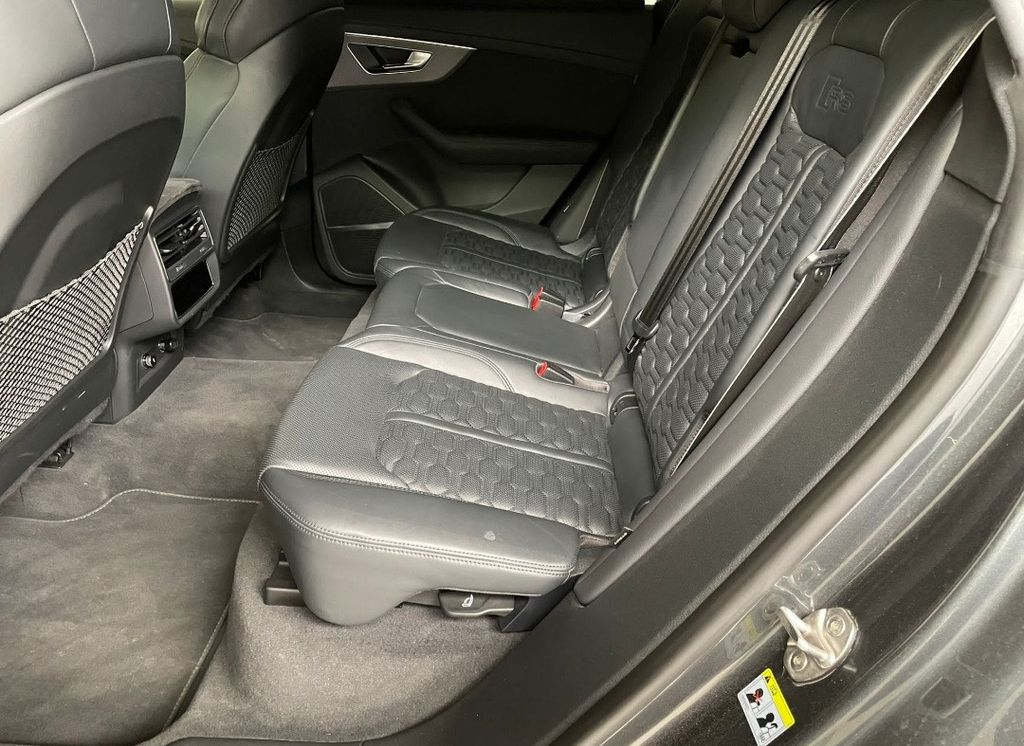 Audi RSQ8 2021
