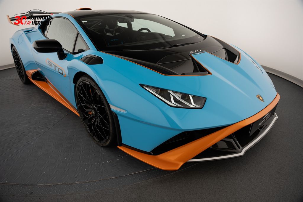 Lamborghini Huracán 2021