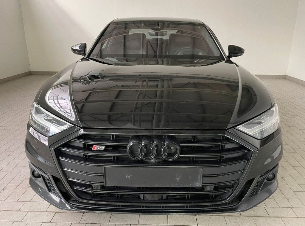 Audi S8 2021