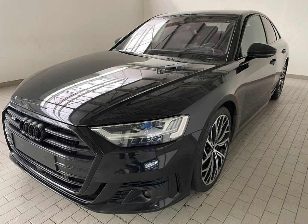Audi S8 2021