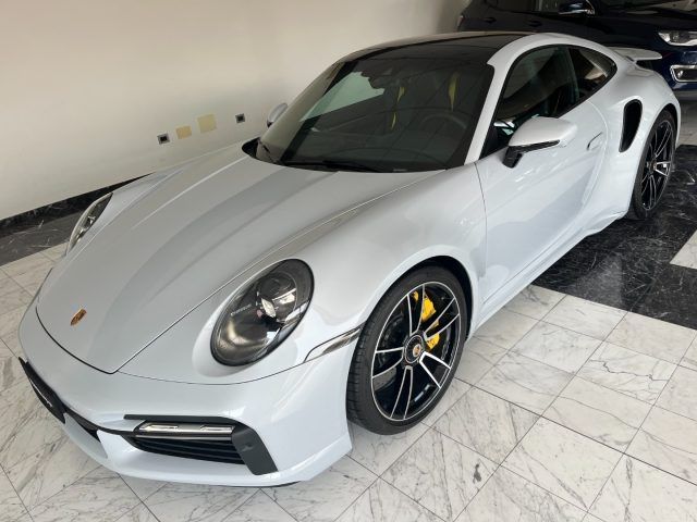 Porsche 911 2023
