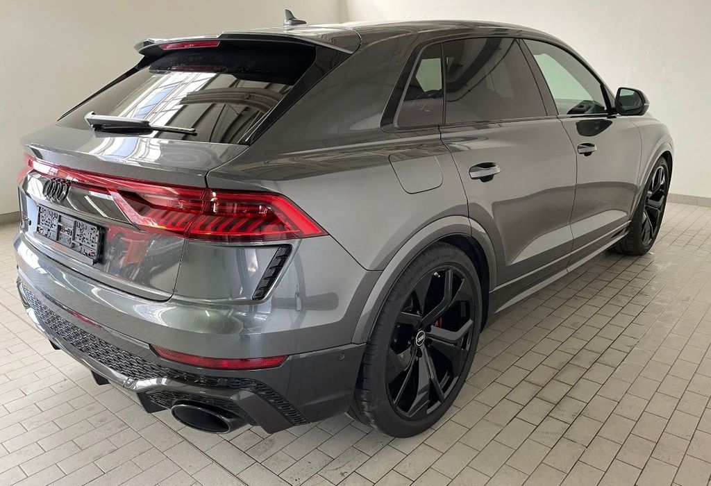 Audi RSQ8 2021