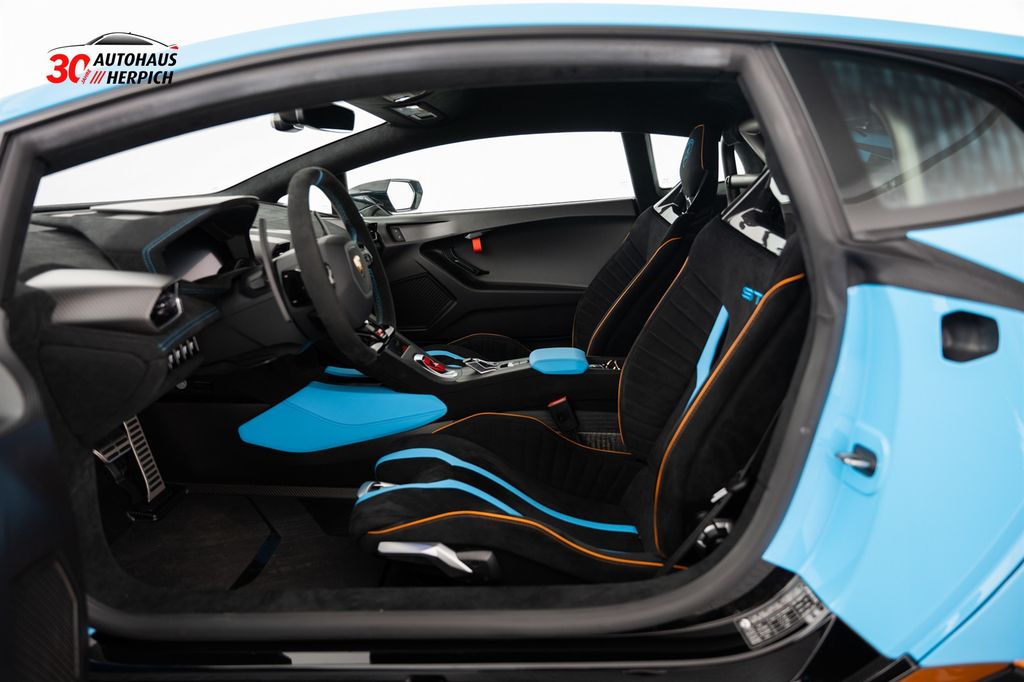 Lamborghini Huracán 2021