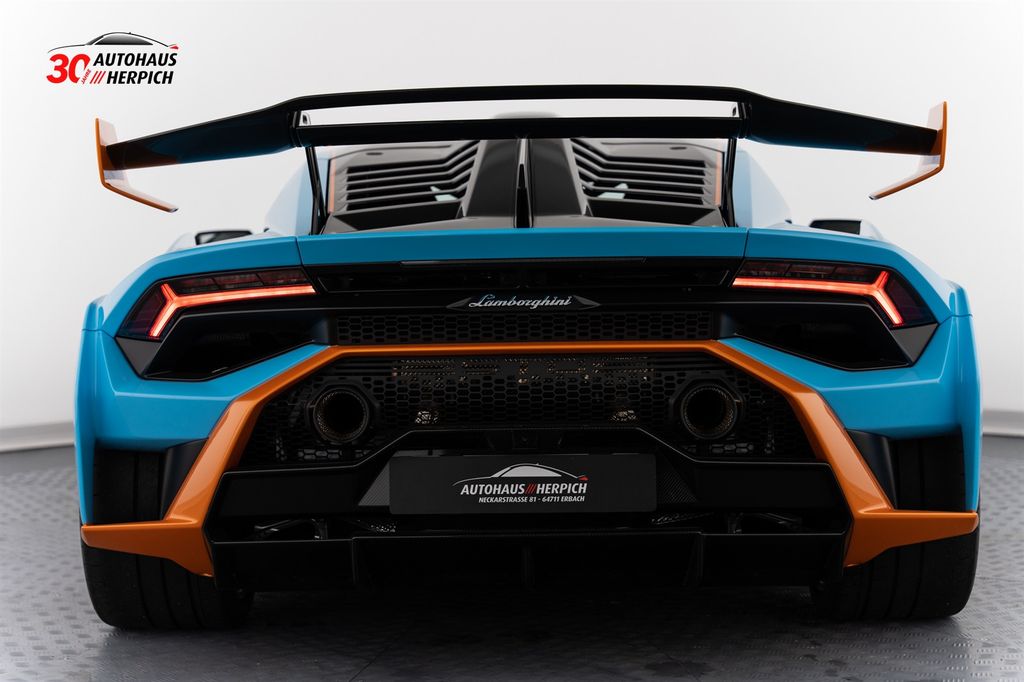 Lamborghini Huracán 2021