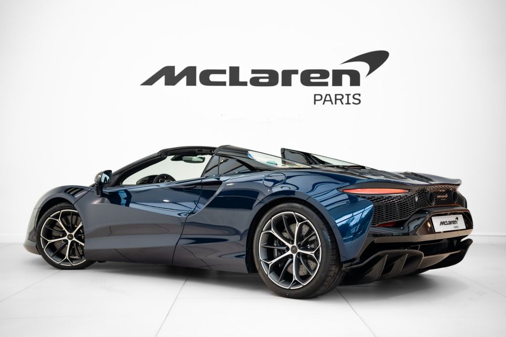 McLaren Artura