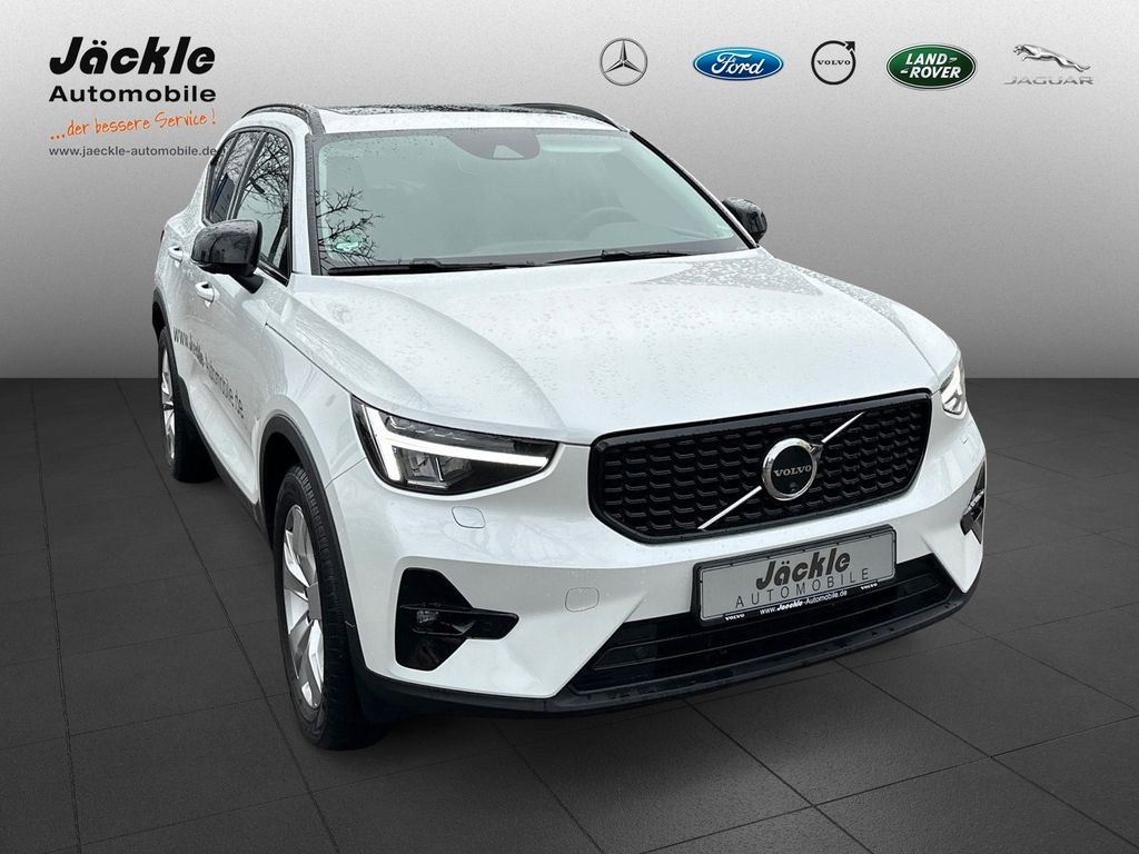 Volvo XC40 2024