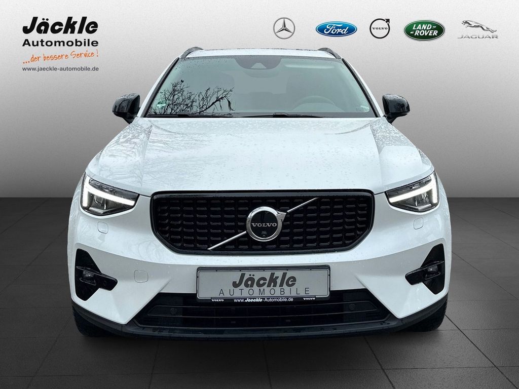 Volvo XC40 2024