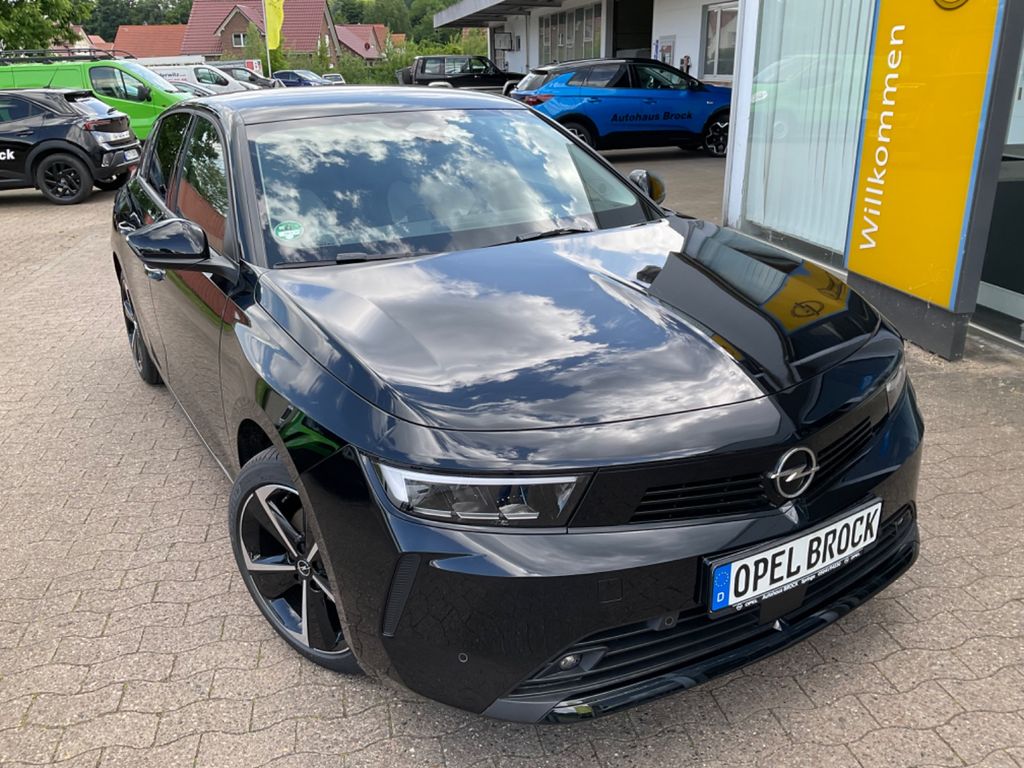 Opel Astra 2023