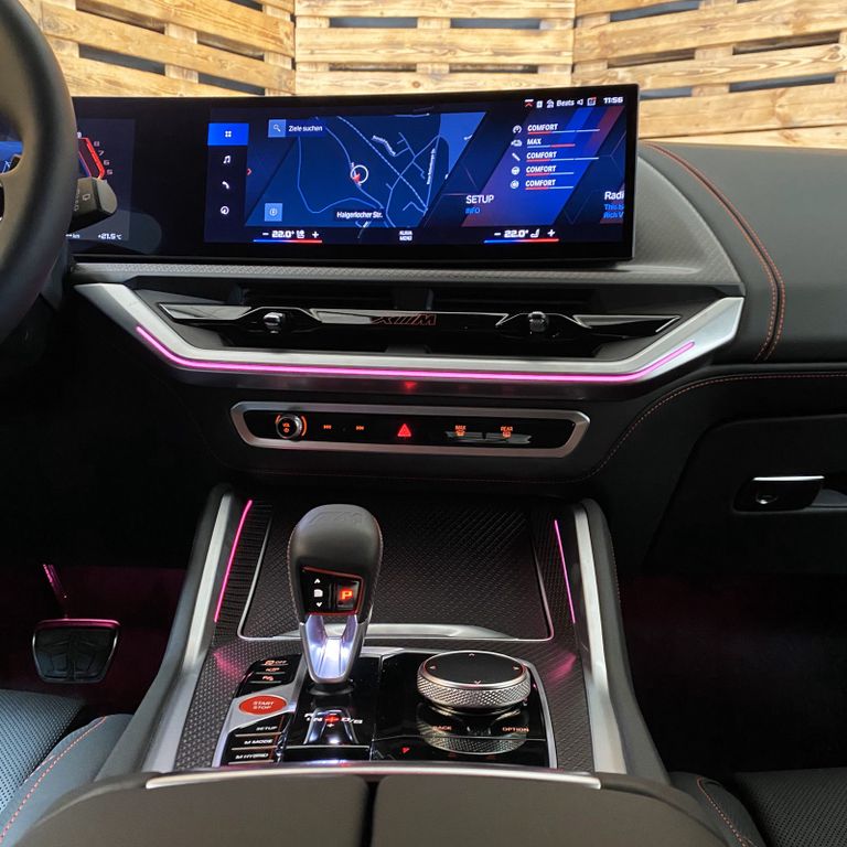 BMW XM 2024