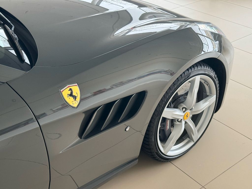 Ferrari GTC4Lusso 2017