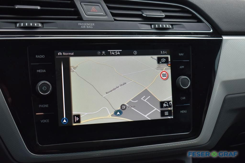 Volkswagen Touran 2024