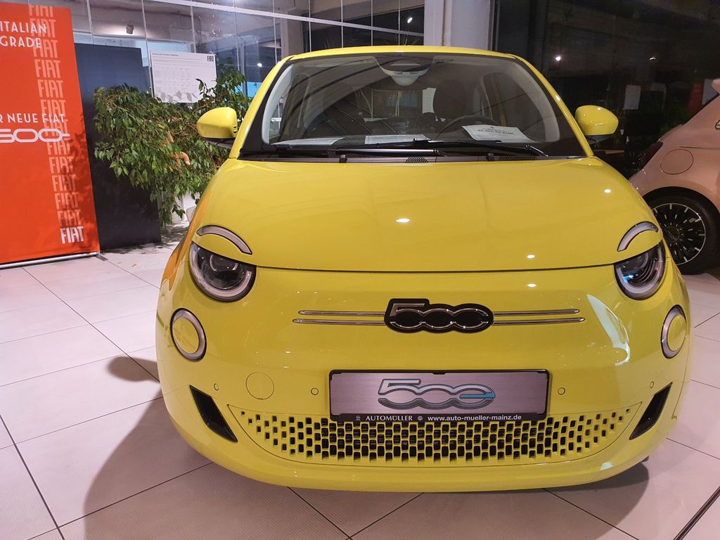 Fiat 500e 2025