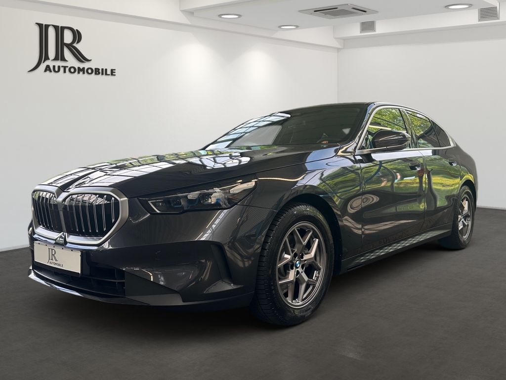 BMW 520 2024