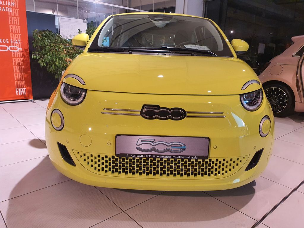 Fiat 500e 2025