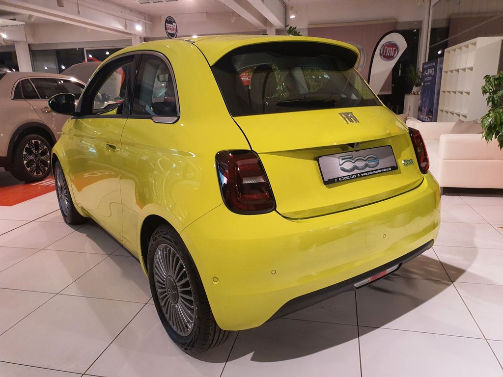 Fiat 500e 2025