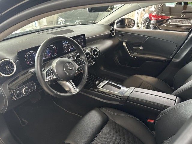 Mercedes-Benz A 200 2024