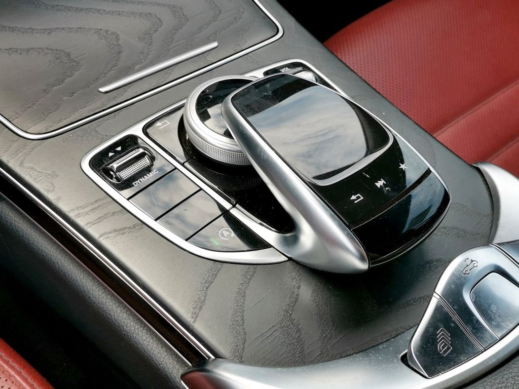 Mercedes-Benz C 300 2016