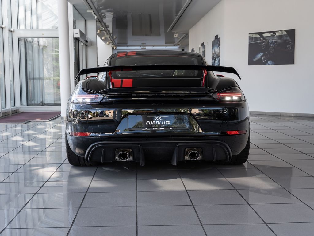 Porsche Cayman 2020