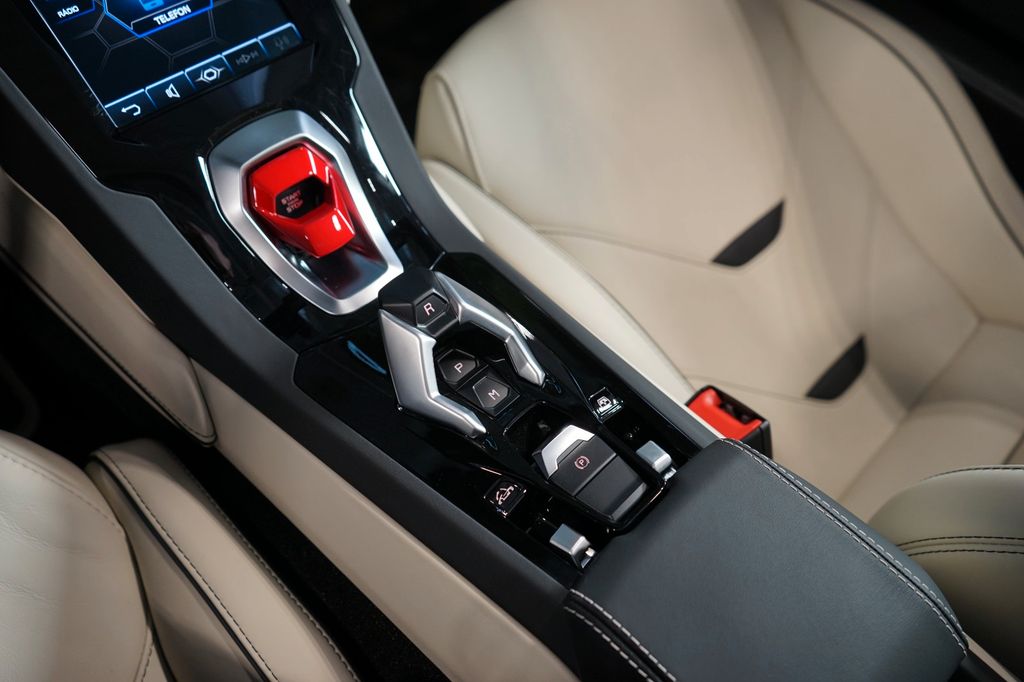 Lamborghini Huracán 2023