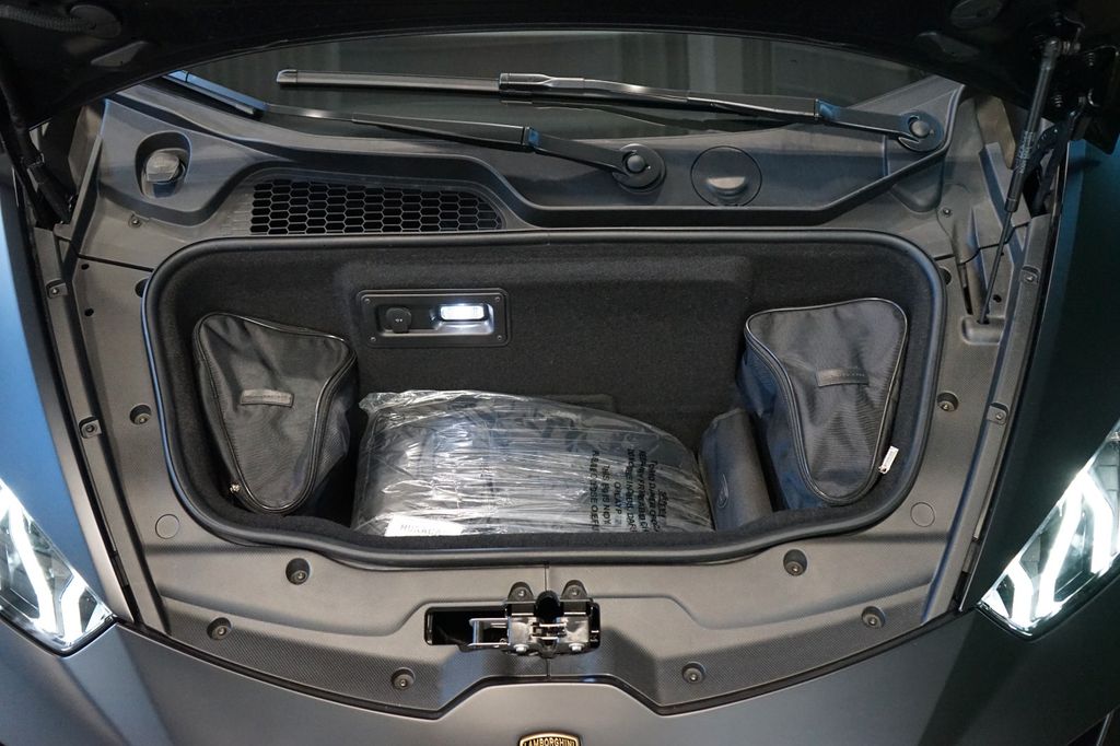 Lamborghini Huracán 2023