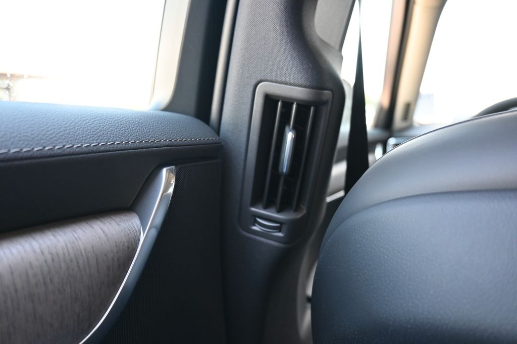 Volvo V90 Cross Country 2024