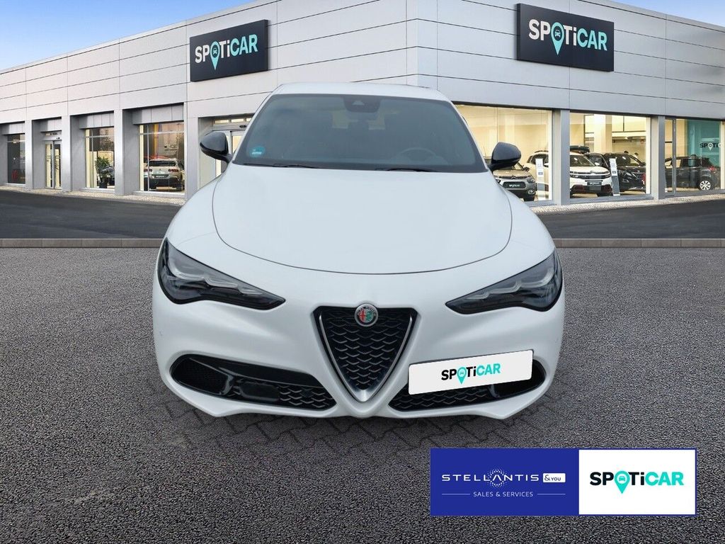 Alfa Romeo Stelvio 2023