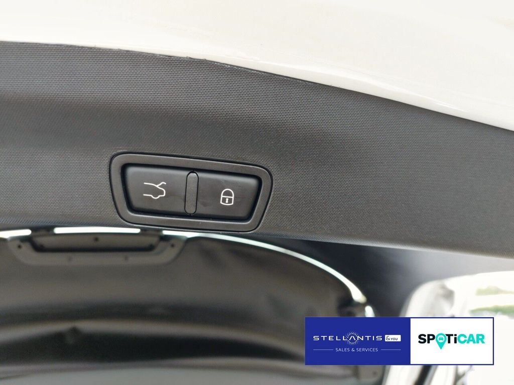 Alfa Romeo Stelvio 2023