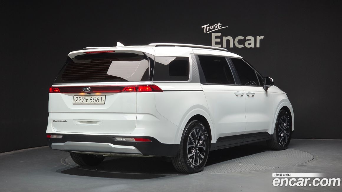 Kia Canival 2021
