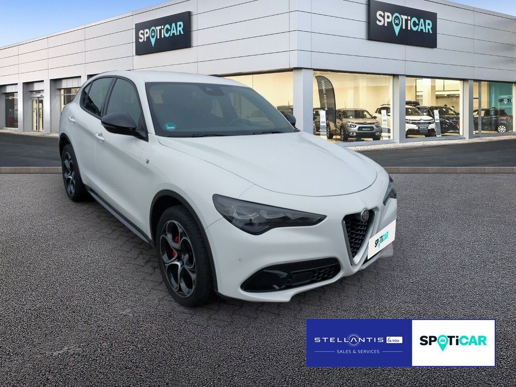 Alfa Romeo Stelvio 2023