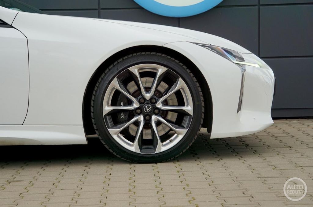 Lexus LC 500h 2017