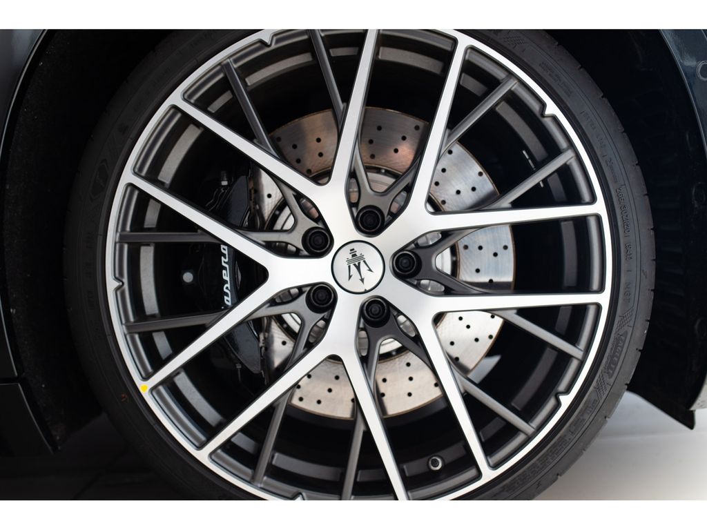 Maserati Granturismo 2024