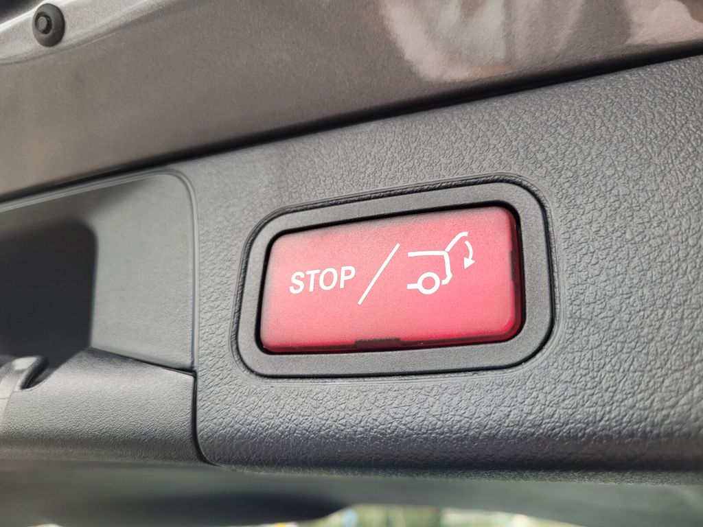 Mercedes-Benz B 200 2023