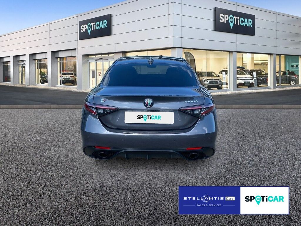 Alfa Romeo Giulia 2024