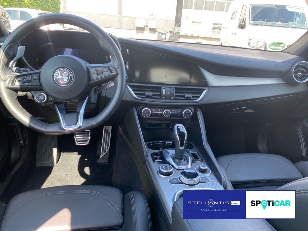 Alfa Romeo Giulia 2024