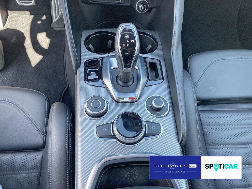 Alfa Romeo Giulia 2024