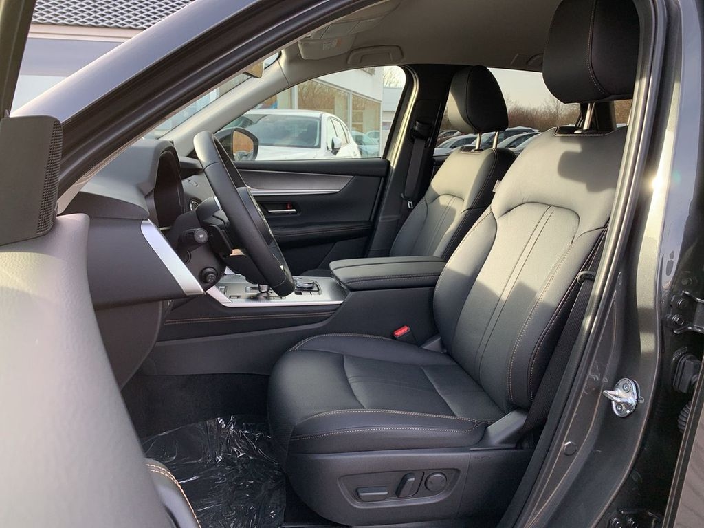 Mazda CX-60 2025