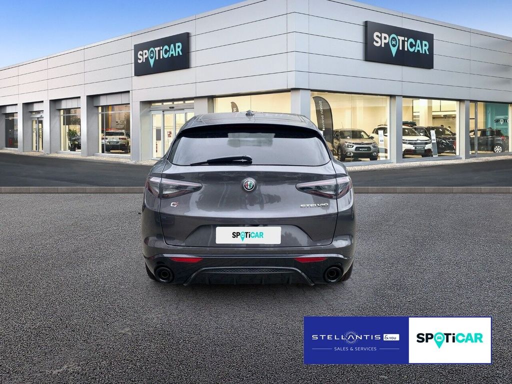 Alfa Romeo Stelvio 2024