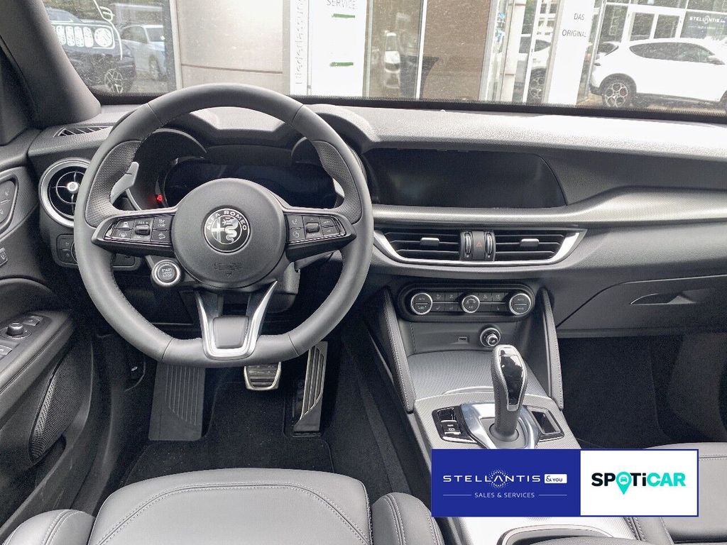 Alfa Romeo Stelvio 2024