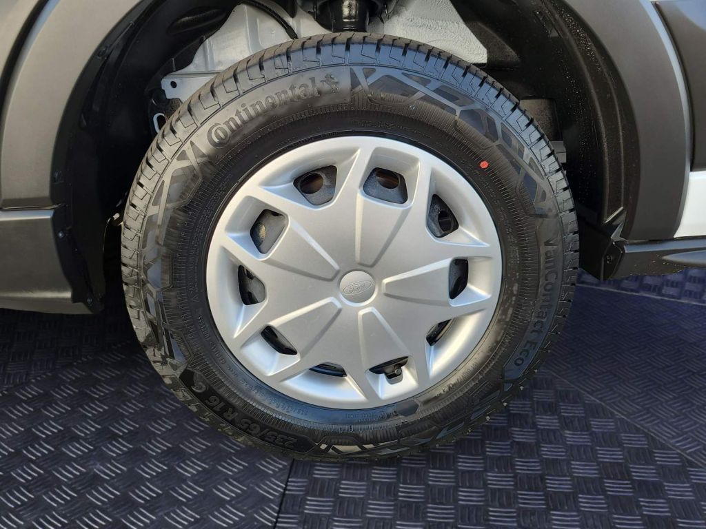 Ford Transit 2024