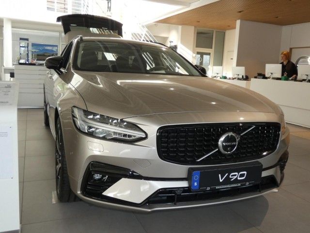 Volvo V90 2023