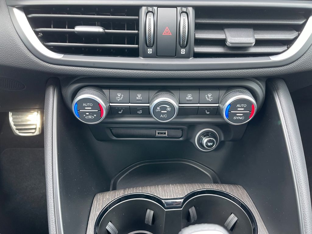 Alfa Romeo Giulia 2023