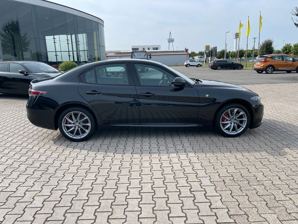 Alfa Romeo Giulia 2023