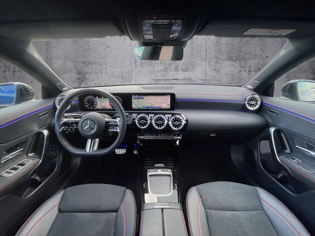 Mercedes-Benz CLA 200 2023