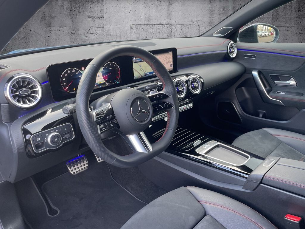 Mercedes-Benz CLA 200 2023