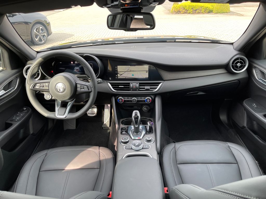 Alfa Romeo Giulia 2023