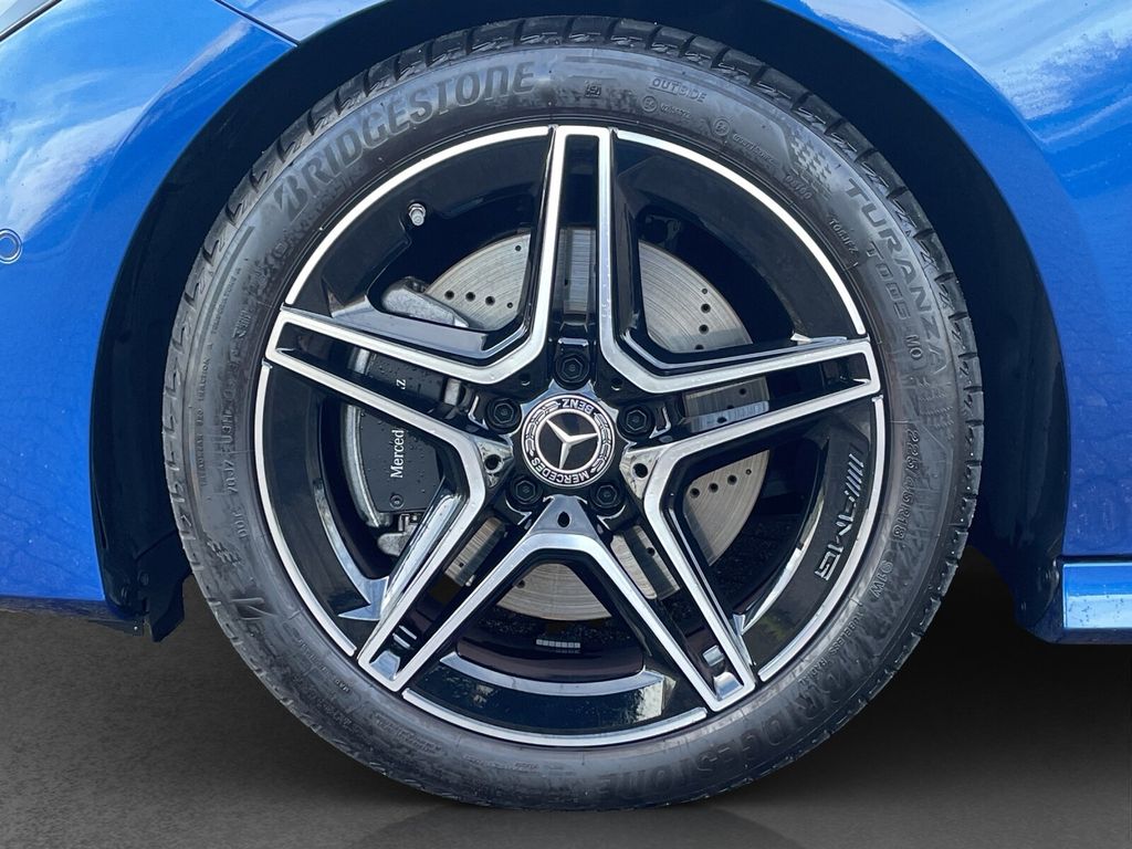 Mercedes-Benz CLA 200 2023