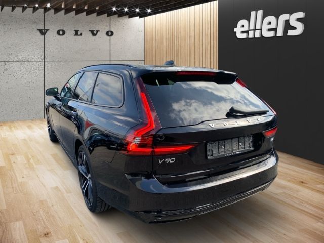 Volvo V90 2023