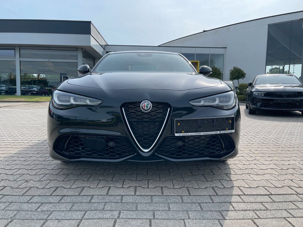 Alfa Romeo Giulia 2023