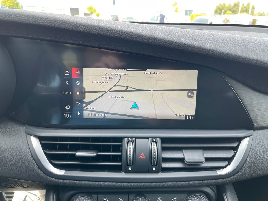 Alfa Romeo Giulia 2023